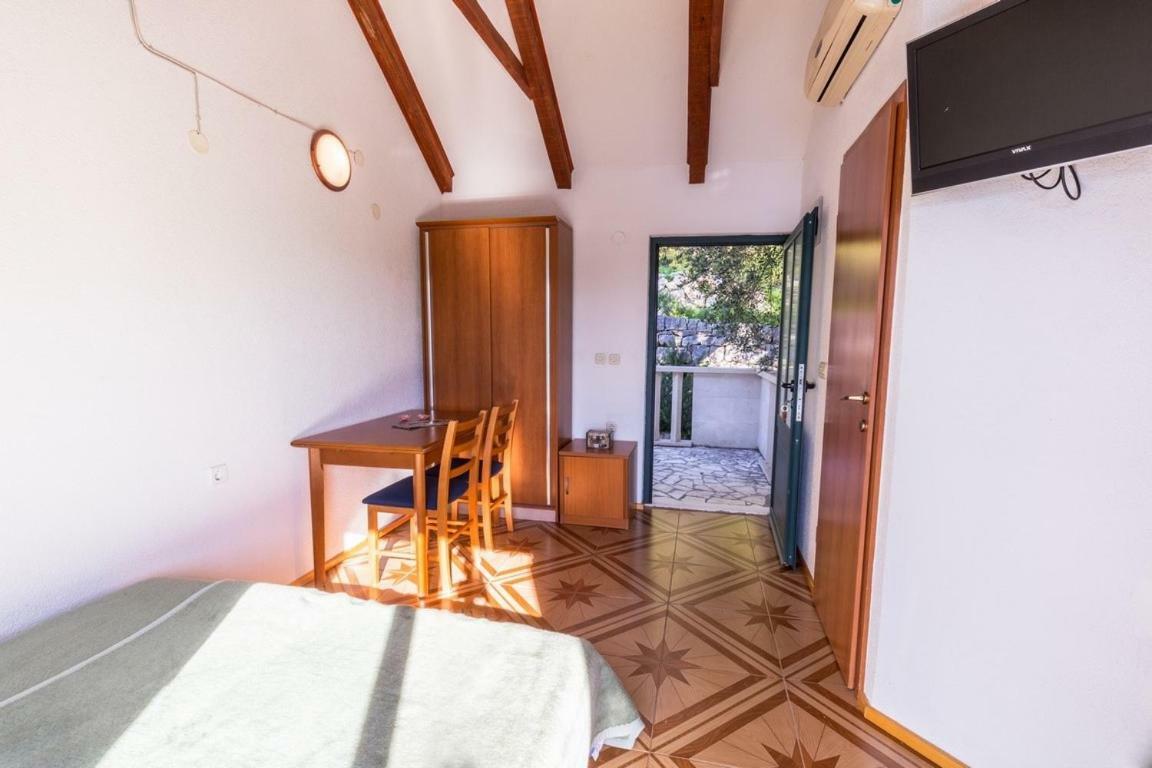 Apartamento Pansion Mali Raj Goveđari Exterior foto