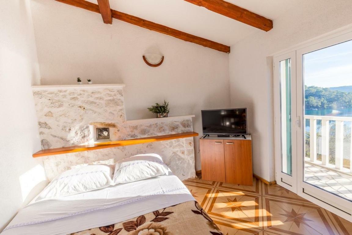 Apartamento Pansion Mali Raj Goveđari Exterior foto
